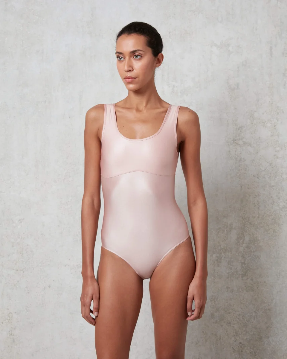 Bodysuit com costas cruzadas - Image 3