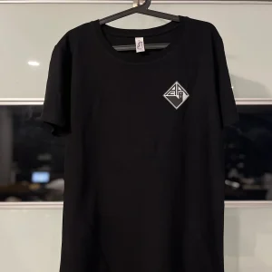 T-shirt Preta Criança